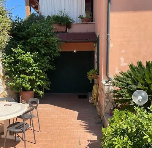 Apartment Frilli - Golf & Rome *